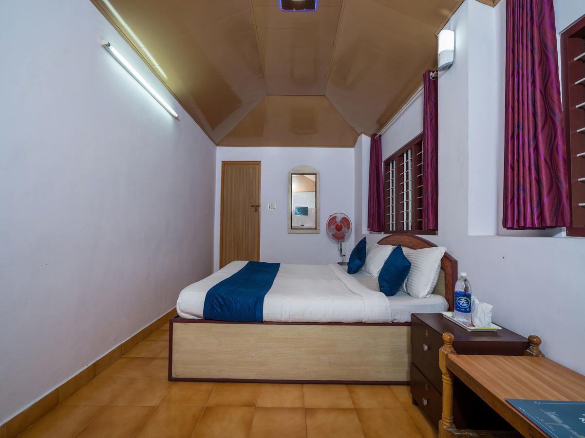 Oyo 10262 Hotel Munnar Rock ภายนอก รูปภาพ
