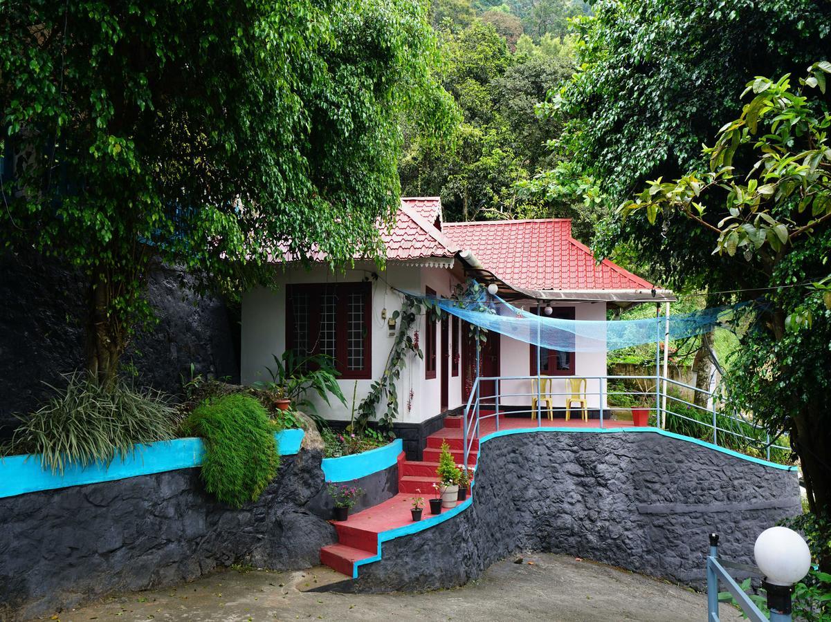 Oyo 10262 Hotel Munnar Rock ภายนอก รูปภาพ