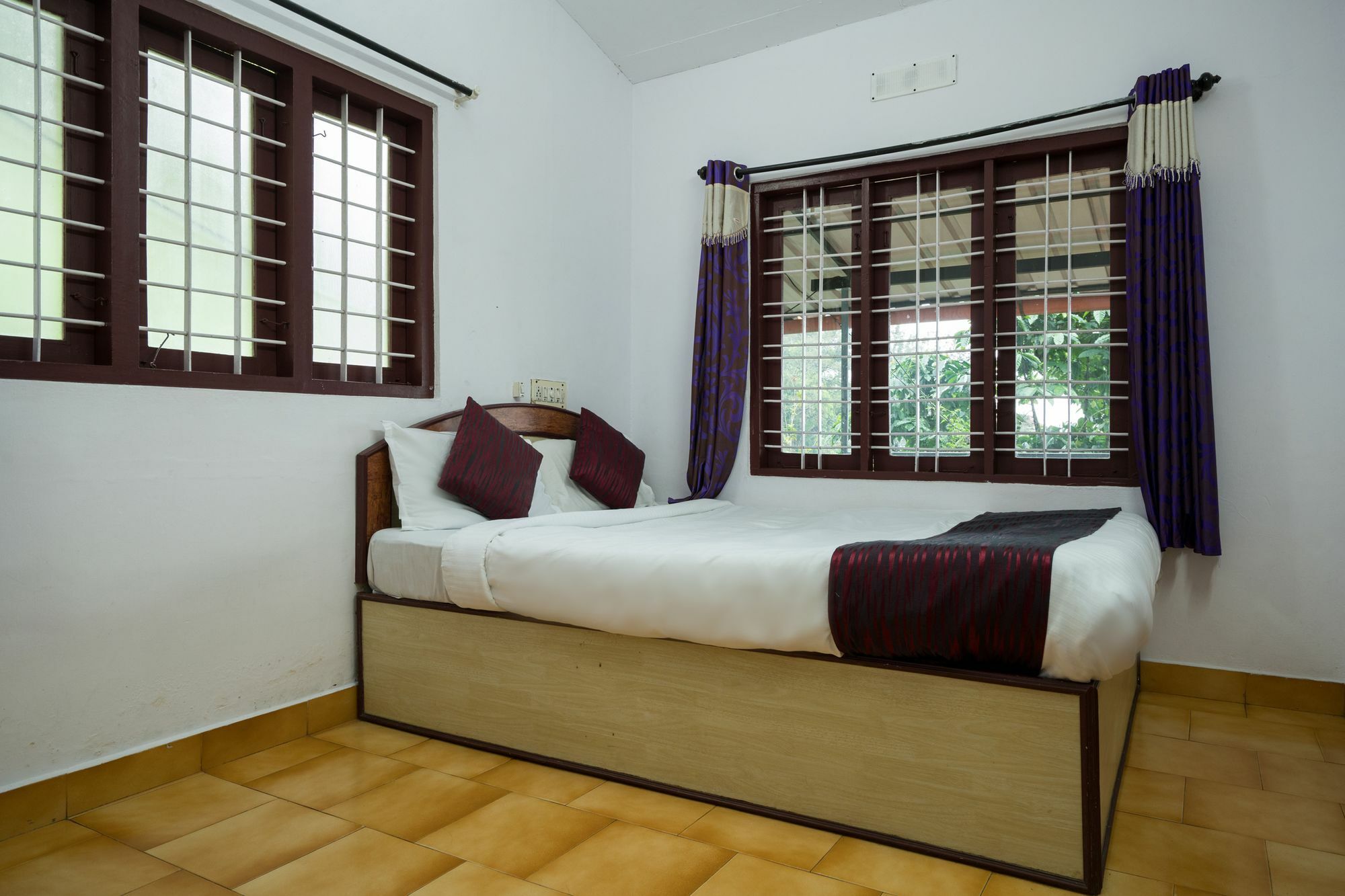 Oyo 10262 Hotel Munnar Rock ภายนอก รูปภาพ